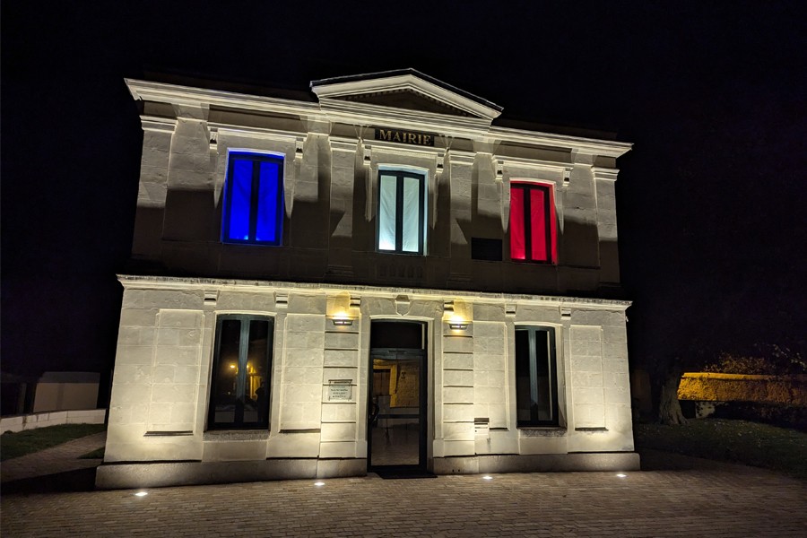 Hommage aux victimes des attentats du 13 novembre